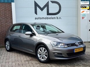 Volkswagen Golf 1.0 TSI Business / Navi / Cruise / Trekhaak