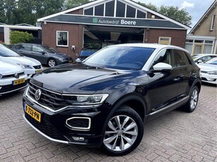 Volkswagen T-Roc 1.5 TSI 150pk Trekhaak, Led, Camera