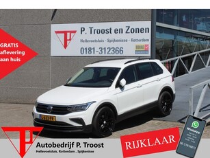 Volkswagen Tiguan 1.5 TSI Automaat/Apple