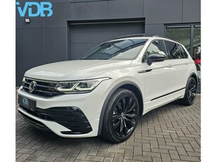 Volkswagen Tiguan 1.5 TSI R-Line BLACKSTYLE HEADUP PANO VOL