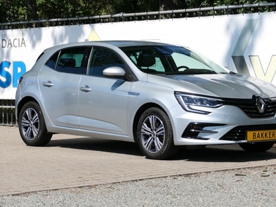 Renault Megane Hatchback TCe 140 EDC Automaat Intens