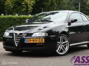 Alfa Romeo GT 3.2 V6 Distinctive