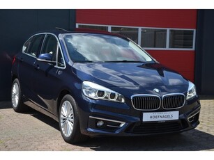 BMW 2-serie Active Tourer 220i Luxury * 192 PK Automaat *