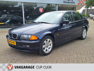 BMW 3 Serie 318i Executive