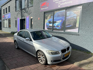 BMW 3 Serie 318i navigatie boekjes nap apk geleverd