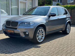 BMW X5 5.0i xDrive High Executive M-technic in keurige staat!