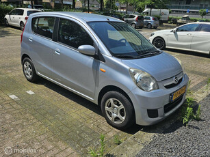 Daihatsu Cuore 1.0 Comfort Airco hele mooie en zuinige auto