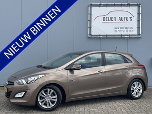 Hyundai i30 1.6 GDI i-Catcher Trekhaak/Leer/Navi/Bluetooth.