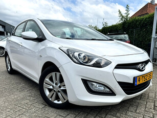 Hyundai i30 CW 1.4i i-Motion Navi/Climate/Pdc/Lmv