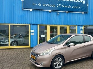 Peugeot 208 1.2 VTI Allure