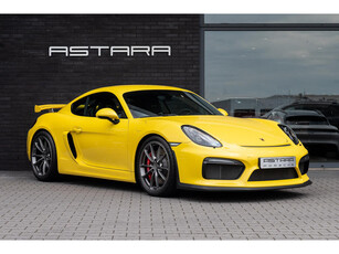 Porsche Cayman GT4 3.8