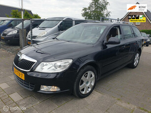 Skoda Octavia Combi 1.2 TSI Elegance navigatie leer