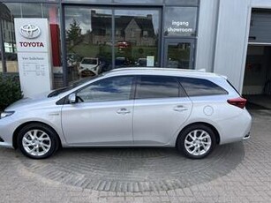 Toyota AURIS Touring Sports 1.8 Hybrid Dynamic Go