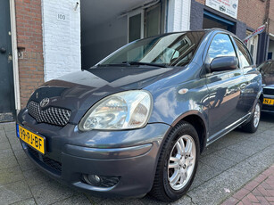 Toyota Yaris 1.3 VVT-i Blue Airco Bluetooth Parkeersensoren LMV Nette Auto