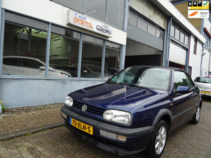 Volkswagen Golf Cabriolet 1.8