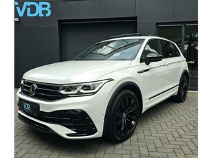 Volkswagen Tiguan 1.5 TSI R-Line BLACKSTYLE HEADUP PANO VOL