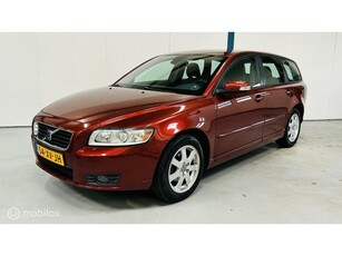 Volvo V50 2.0 Momentum NL-AUTO / 1E EIGENAAR / DEALER