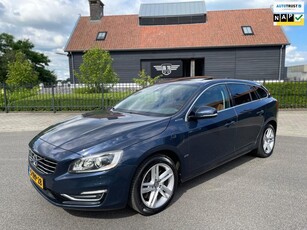 Volvo V60 2.4 D6 AWD Plug-In Hybrid Summum Leer Navi Xenon