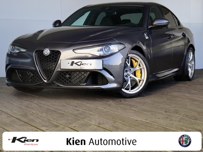 ALFA ROMEO GIULIA 2.9 V6 Quadrifoglio | handgeschakeld | Performance edition | Origineel Nederlands | Keramische remmen |