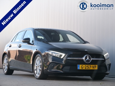 MERCEDES A-KLASSE 180 Business Solution 136pk Automaat LED / Navigatie / Camera/ Sportstoelen