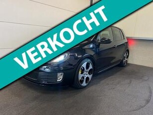 Volkswagen GOLF 2.0 GTI Pano, Cruise Control, Stoelverwarming, Achteruitrijcamera