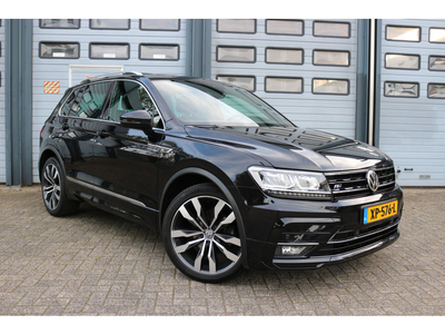 Volkswagen Tiguan 1.5 TSI ACT Highline Business R Xenon Led Dyna audio Panodak Virtual display T-haak Bj:2019