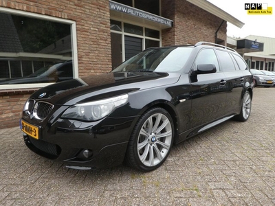 BMW 5-serie Touring 545i Executive Automaat / Leder /