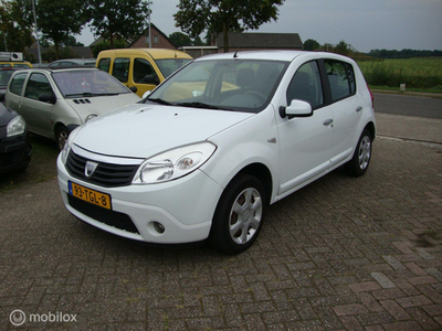 Dacia Sandero 1.2 Aniversare LPG onderbouw gpl autogas