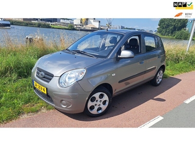 Kia Picanto 1.0 met een nieuwe apk