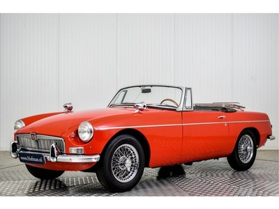 MG B MGB lepeldeur . (bj 1965)