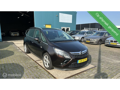 Opel Zafira Tourer 1.4 Cosmo, Navi, Airco, Apk