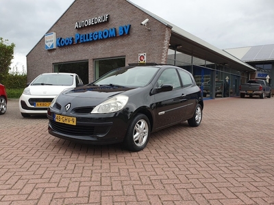 Renault Clio Benzine