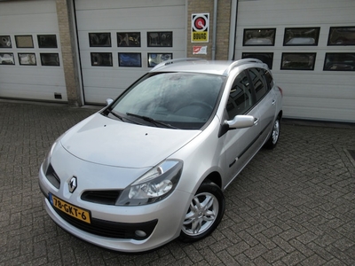 Renault Clio Benzine