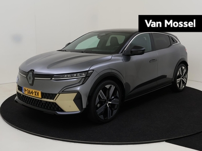 RENAULT MEGANE E-TECH 220PK EV60 Optimum Charge Iconic | Warmtepomp | Stoel & Stuurwiel Verwarming | 20 inch Velgen | Apple Carplay/Android Auto | Cruise Control Adaptief | 360 Camera | Licht & Regen Sensor | Parkeersensoren | Climate Control | Navigatie | 12 inch Multimedi...