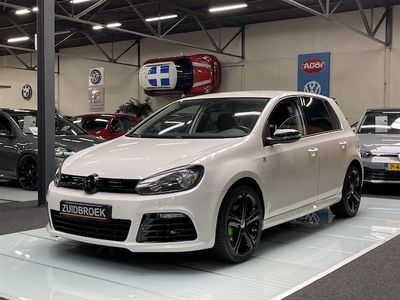 Volkswagen Golf Benzine