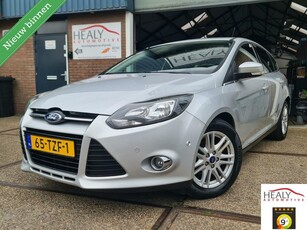 Ford Focus 1.0 EcoBoost Titanium5drsDealer O.HNaviCruise