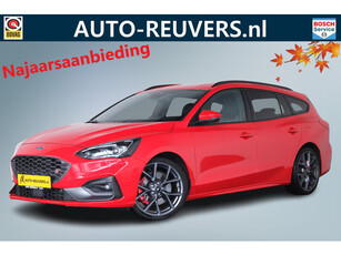 Ford FOCUS Wagon 2.3 EcoBoost ST-3 / Navi / LED / Trekhaak / Carplay / Adaptieve cruise