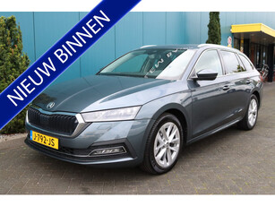 Škoda Octavia Combi 1.5 TSI 150 PK First Edition /ECC/LMV/NAV/ADAPT.CRUISE/APP.CARPLAY/NAV/DIGI.DASHB/STOELVERW.