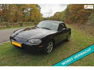 Mazda MX-5 1.6i