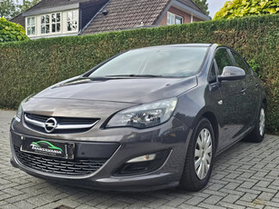 Opel Astra 1.7 CDTi S/S Cosmo