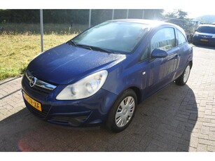 Opel Corsa 1.4-16V Enjoy koppakking stuk rijd nog gewoon