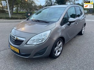 Opel Meriva 1.4 Turbo Edition / navi / cruise.control /