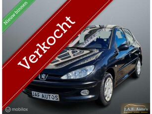 Peugeot 206 1.4 Airco 5drs zuinig NIEUWE APK+ Onderhoud!