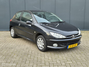 Peugeot 206 1.4|Elec.ramen|nw.remmen voor|APK 10-2025