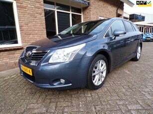 Toyota Avensis Wagon 1.8 VVTi Business Automaat / Navi