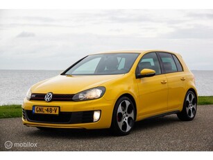 Volkswagen Golf 2.0 GTI 5-Drs 6-Bak UNIEK KLEUR