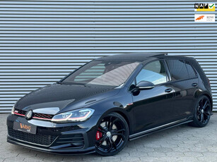 Volkswagen Golf 2.0 TSI GTI TCR Pano DCC Akra Camera Keyless