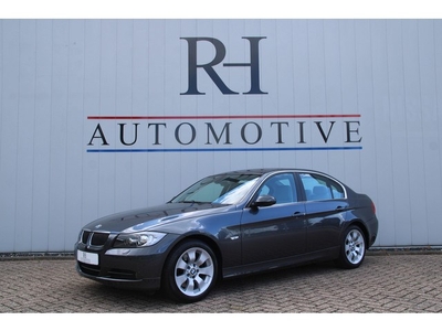 BMW 3-serie 330i Automaat Dynamic Executive - 64dkm -