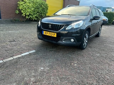 Peugeot 2008 1.2 PureTech Blue Lion