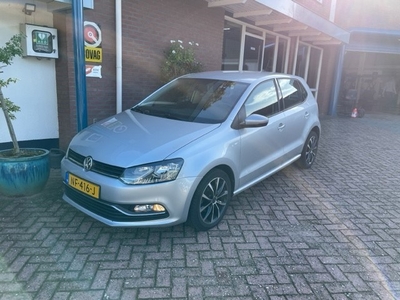 Volkswagen Polo 1.2 TSI Comfortline (bj 2017)